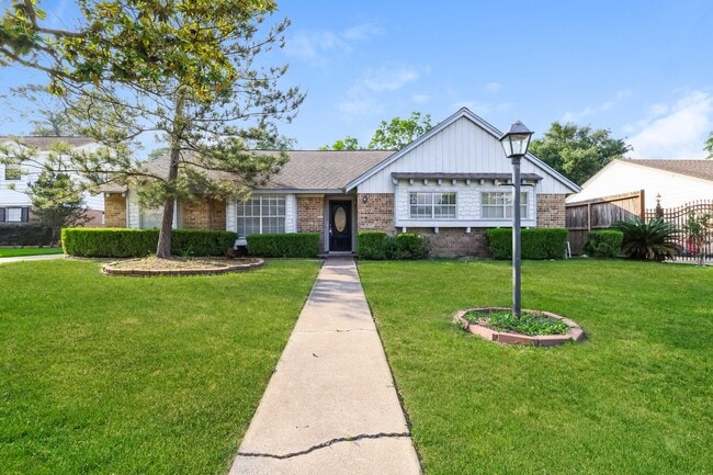 property at 222 Magic Oaks Dr