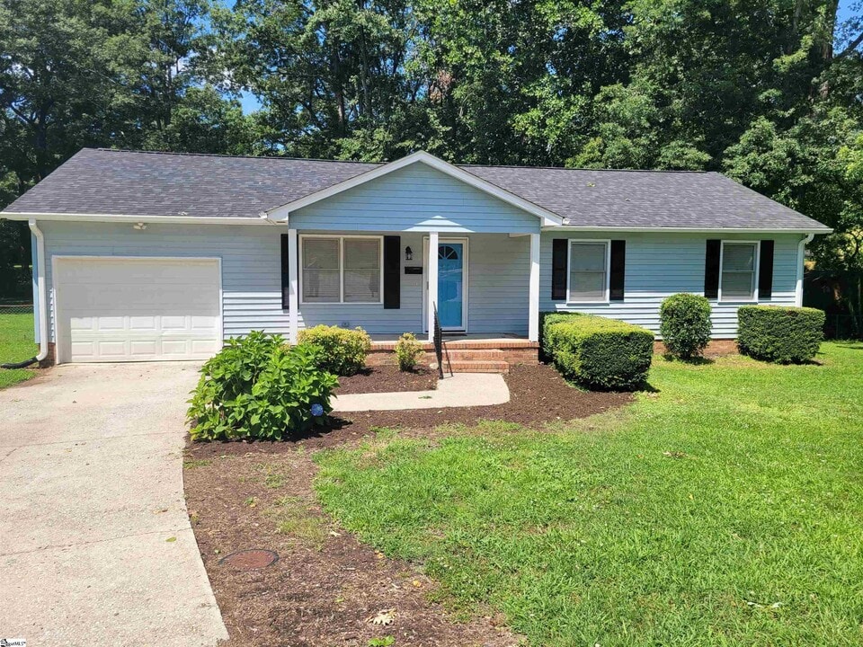 5 Branch Ct in Taylors, SC - Building Photo