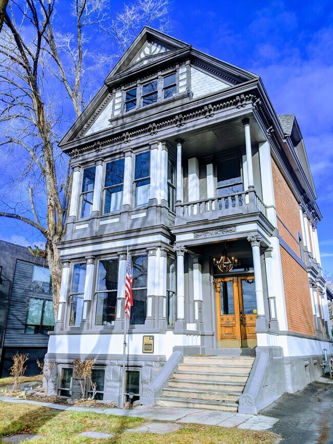 property at 623 E 100 S