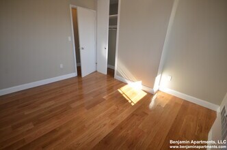 125 Trapelo Rd, Unit 34 in Belmont, MA - Building Photo - Building Photo