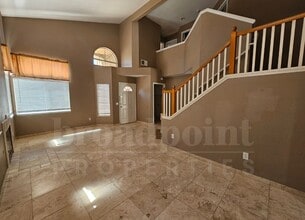 605 Iona Ct in Escondido, CA - Building Photo - Building Photo