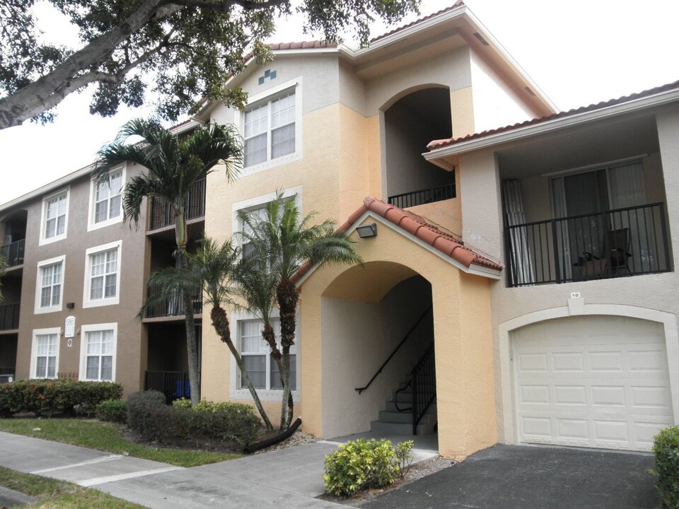 15065 Michelangelo Blvd in Delray Beach, FL - Building Photo