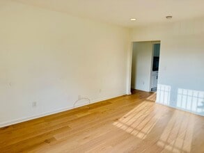 3418 Cimarron St in Los Angeles, CA - Building Photo - Building Photo