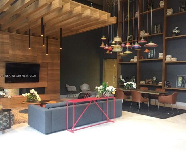 1010 Brickell Ave, Unit 2609 in Miami, FL - Foto de edificio - Building Photo