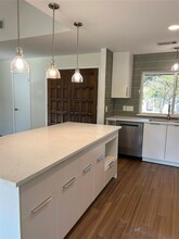 11613 River Oaks Trail in Austin, TX - Building Photo - Building Photo