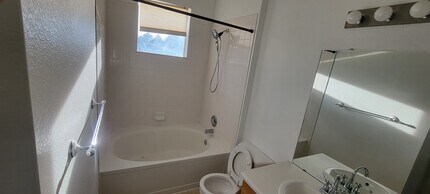 14353 E 1st Dr, Unit 201 in Aurora, CO - Building Photo - Building Photo