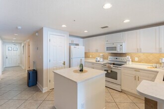 10811 Front Beach Rd in Panama City Beach, FL - Building Photo - Building Photo