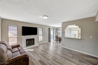 4704 O'Bannon Dr in Las Vegas, NV - Building Photo - Building Photo