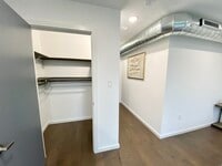 1929 N 7th St - 6