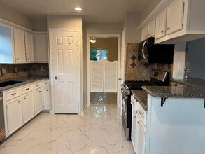 11213 Lilleux Rd in Houston, TX - Building Photo - Building Photo
