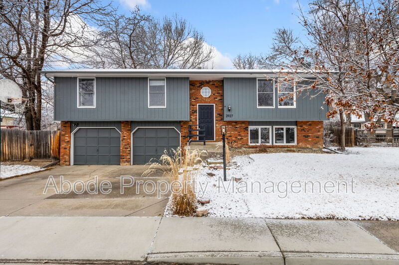 2927 White Oak Ct in Loveland, CO - Building Photo