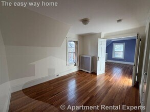 19 Porter St in Somerville, MA - Foto de edificio - Building Photo