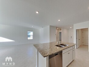 36813 Yesler Dr in Zephyrhills, FL - Building Photo - Building Photo