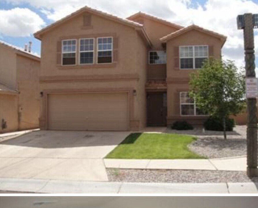 7524 Via Cometa SW in Albuquerque, NM - Building Photo