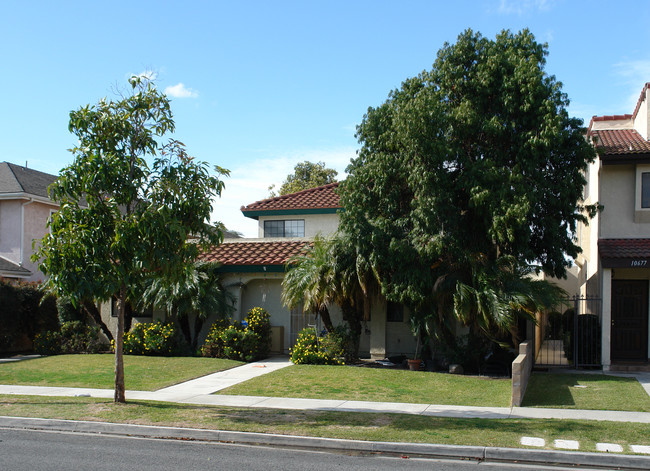 10681 Walnut St in Los Alamitos, CA - Building Photo - Building Photo