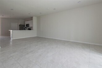 2815 Stunning Ave in Davenport, FL - Building Photo - Building Photo