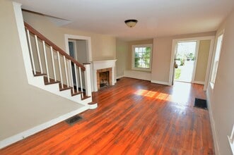 1211 Highland St in Montevallo, AL - Building Photo - Building Photo