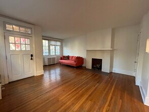 2268 Shady Ave in Pittsburgh, PA - Building Photo - Building Photo