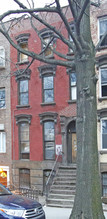 219-221 Rutledge St in Brooklyn, NY - Building Photo - Building Photo