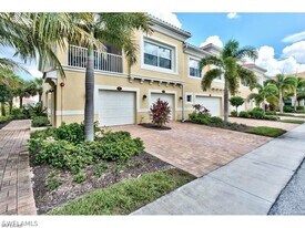 8570 Evernia Ct in Bonita Springs, FL - Building Photo