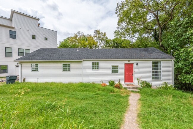 property at 516 Waycross Dr