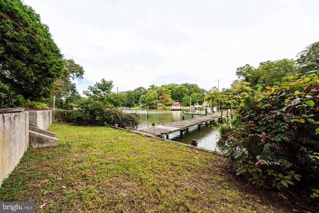 1238 Hillcreek Rd in Pasadena, MD - Building Photo - Building Photo