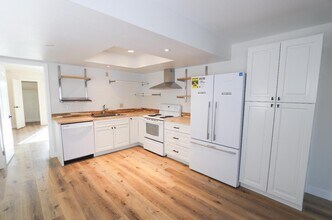 9647 Spyglass Ave in Desert Hot Springs, CA - Building Photo - Building Photo