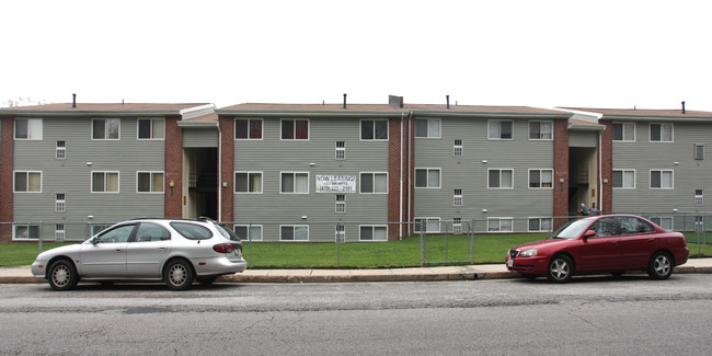 Saint Georges Apartments in Baltimore, MD - Building Photo - Building Photo