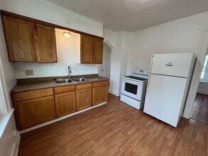 656 Hammel St in Akron, OH - Building Photo - Building Photo
