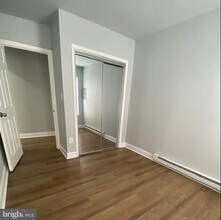 1633 W Oxford St, Unit 3F in Philadelphia, PA - Building Photo - Building Photo