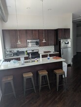 7240 W Devon Ave in Chicago, IL - Building Photo - Building Photo