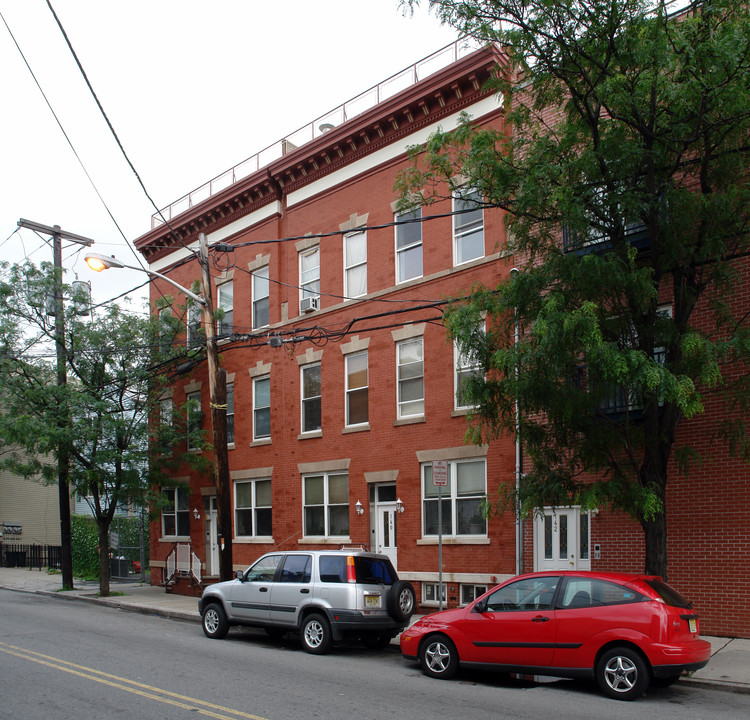 136,138-140,142 Fleming Ave in Newark, NJ - Foto de edificio