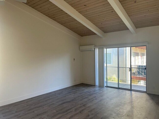 241 Lafayette Cir in Lafayette, CA - Building Photo - Building Photo