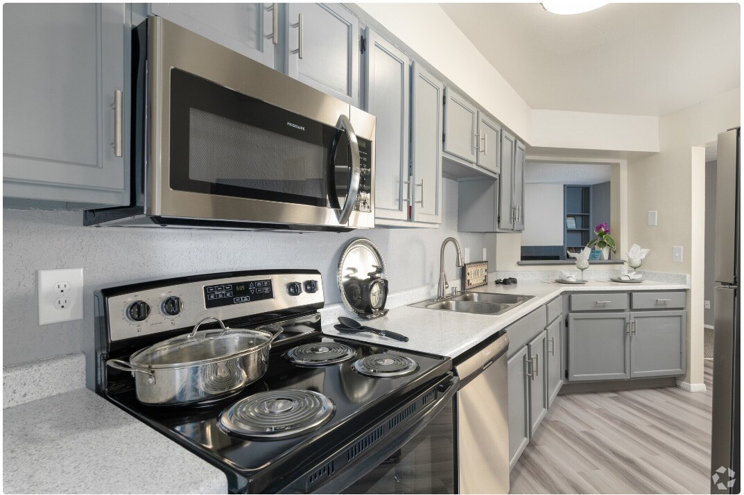 The Bartlett Apartment Homes in El Paso, TX - Foto de edificio