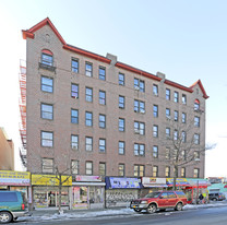 37-05 90th St in Jackson Heights, NY - Foto de edificio - Building Photo