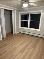 209 Carsley Rd, Unit A in Harrison, ME - Building Photo