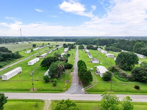 Pine Terrace in Cairo, GA - Building Photo - Building Photo