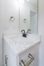 2617 Dr Carver Rd in Charlotte, NC - Building Photo - Building Photo