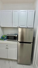 1407 SE 6th St-Unit -2 in Homestead, FL - Building Photo - Building Photo