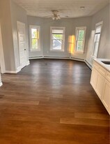 147 Prudence Ave in Providence, RI - Building Photo