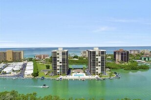 26225 Hickory Blvd, Unit 5A in Bonita Springs, FL - Building Photo