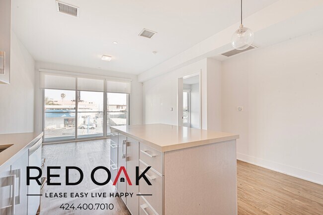 property at 1168 S Barrington Ave