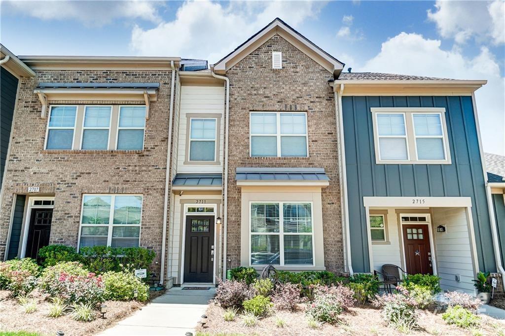 2711 Tranquil Oak Pl in Charlotte, NC - Building Photo
