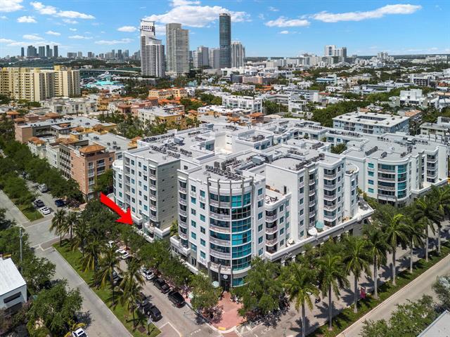 110 Washington Ave, Unit 1523 in Miami Beach, FL - Building Photo - Building Photo