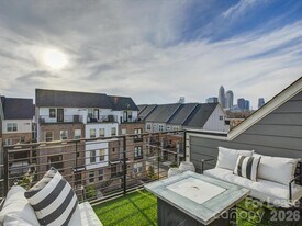 11015 Stetler St in Charlotte, NC - Building Photo