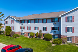 Brookside North Apartments in Oshkosh, WI - Foto de edificio - Building Photo