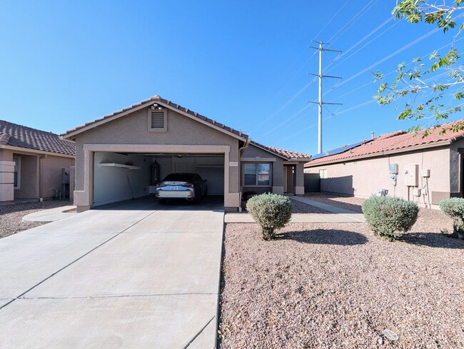 3008 W Running Deer Trl in Phoenix, AZ - Building Photo - Building Photo