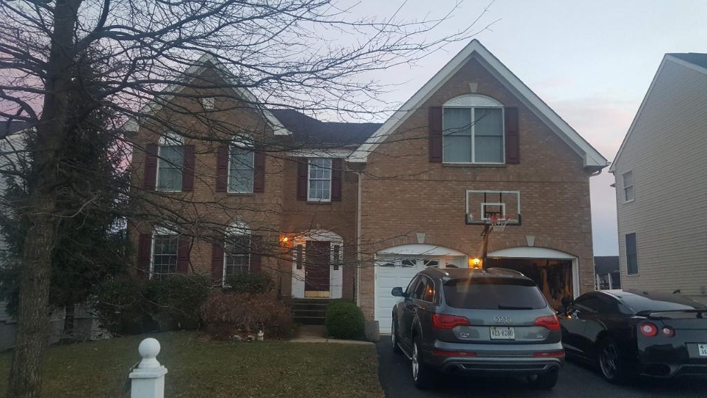 43871 Hibiscus Dr in Ashburn, VA - Building Photo