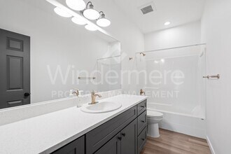 12805 N Jaydee Ln in Spokane, WA - Building Photo - Building Photo