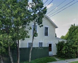 80 Chase St in Burlington, VT - Building Photo